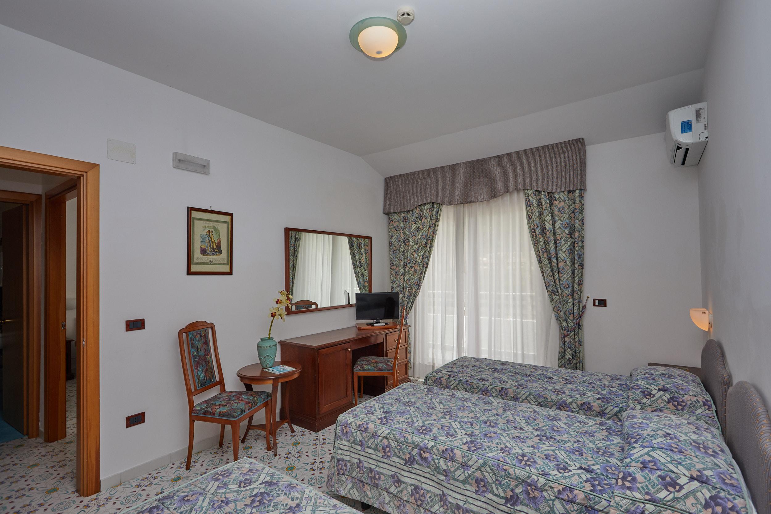 Club Residence La Castellana Белведере Маритимо Екстериор снимка