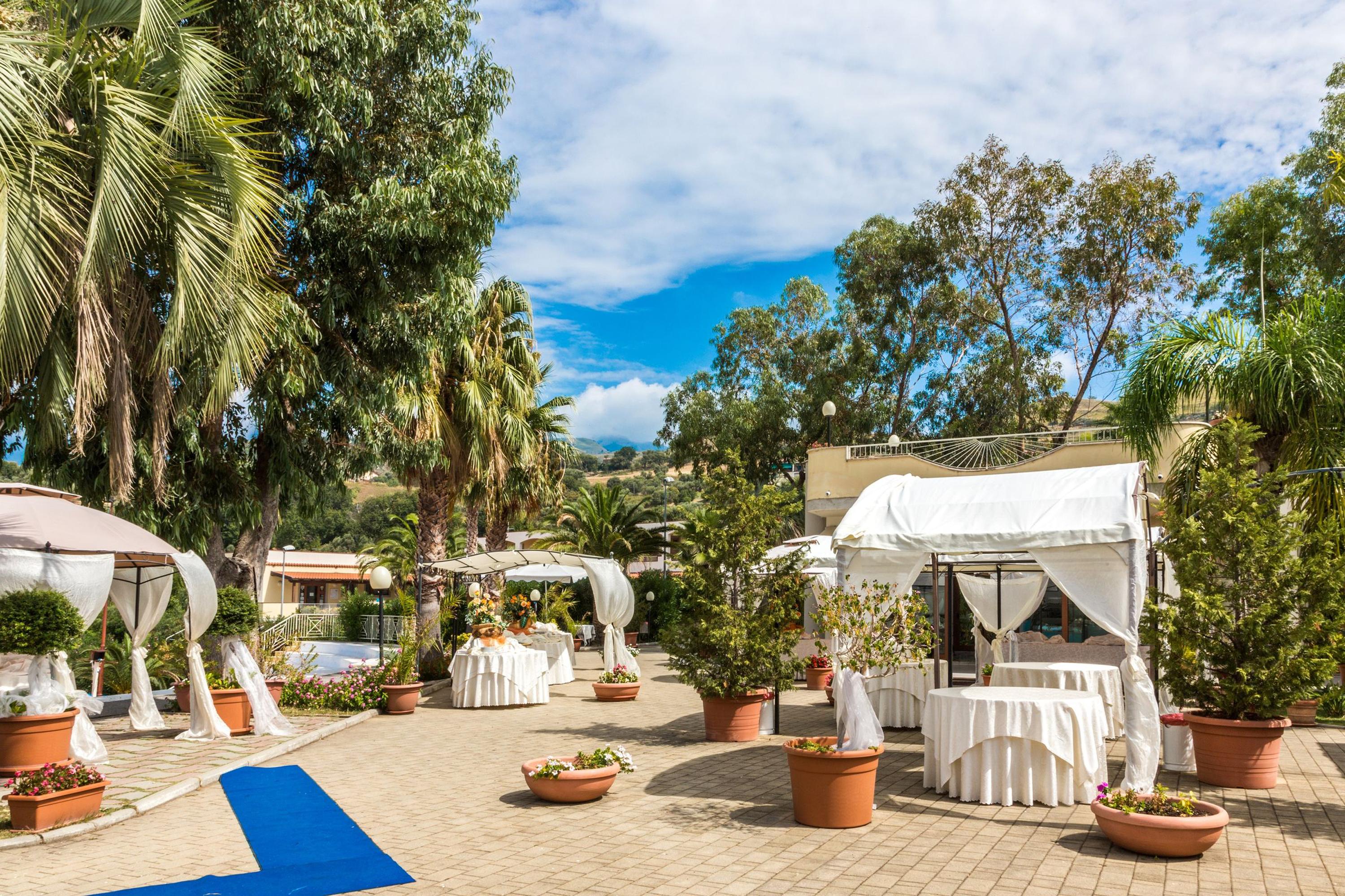 Club Residence La Castellana Белведере Маритимо Екстериор снимка