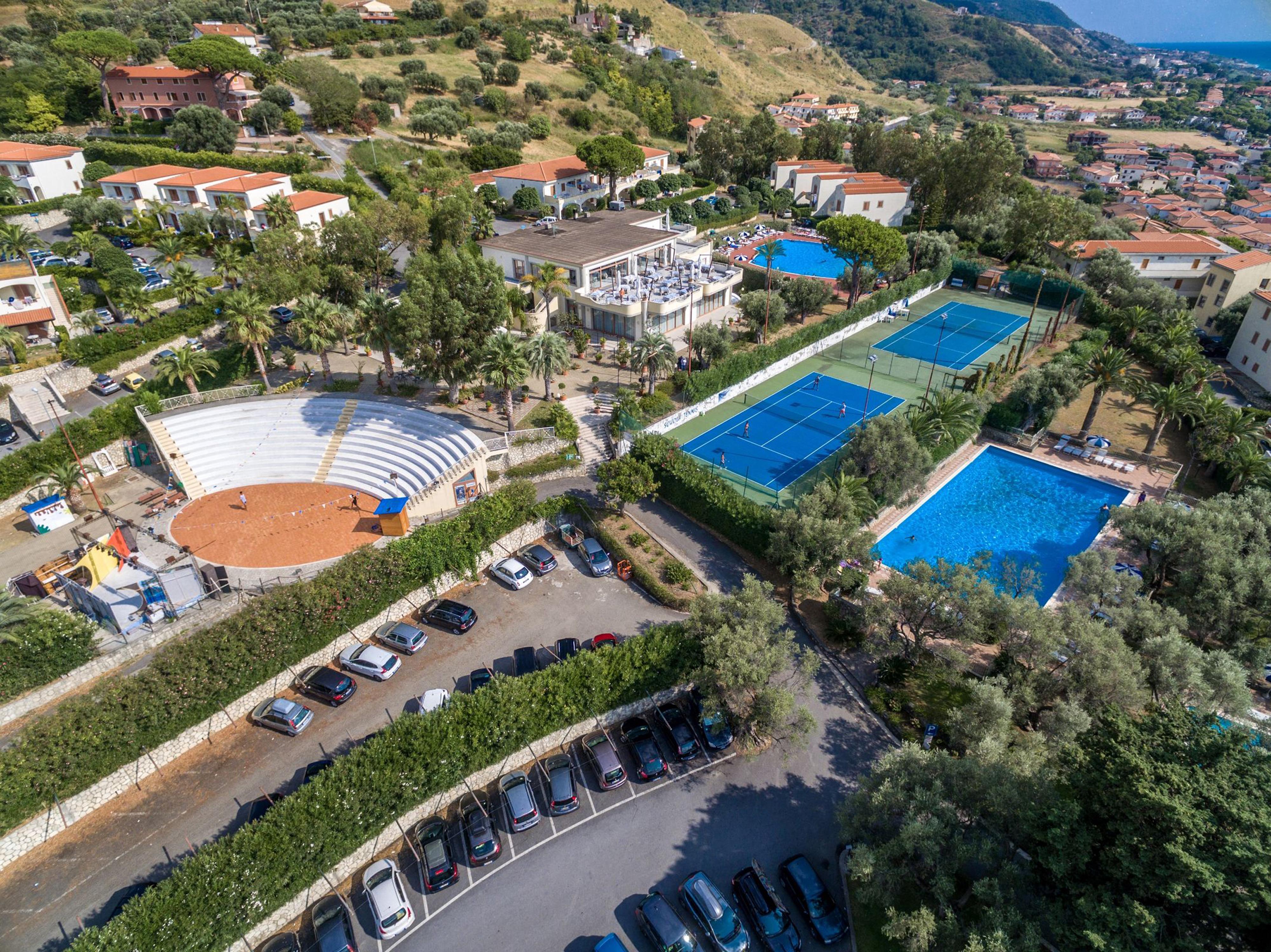 Club Residence La Castellana Белведере Маритимо Екстериор снимка